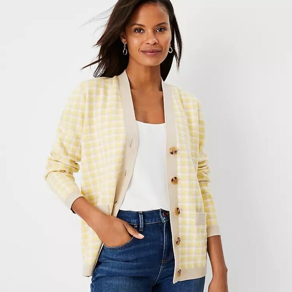 Ann‎ Taylor Petite Yellow Houndstooth Boyfriend Cardigan Size LP - Picture 1 of 12